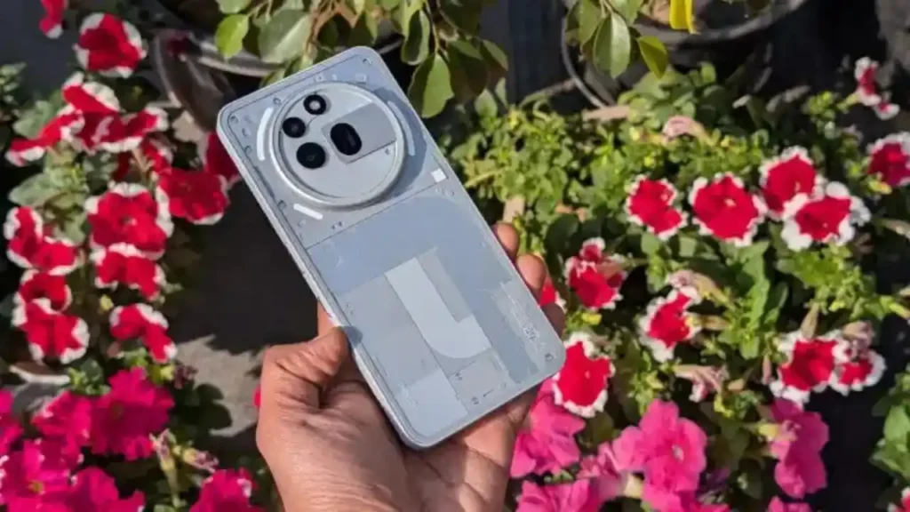 The current image has no alternative text. The file name is: Nothing-Phone-3a-Pro-2-Smart-Phone.webp